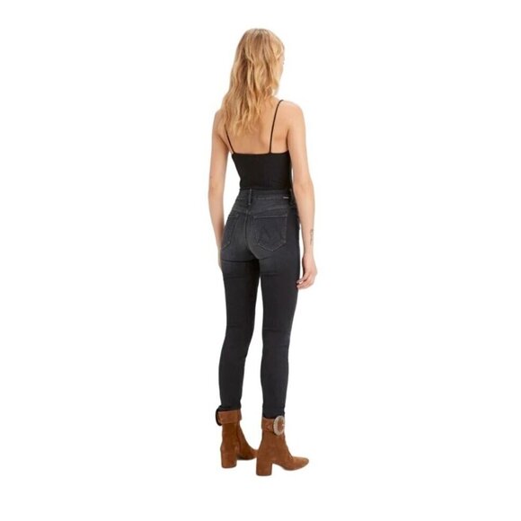 Mother Denim High Waisted Looker Skinny Size 26 In Coffee Tea Or Me Jeans - Picture 15 of 16